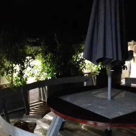 Casa Oksana Apartamento *